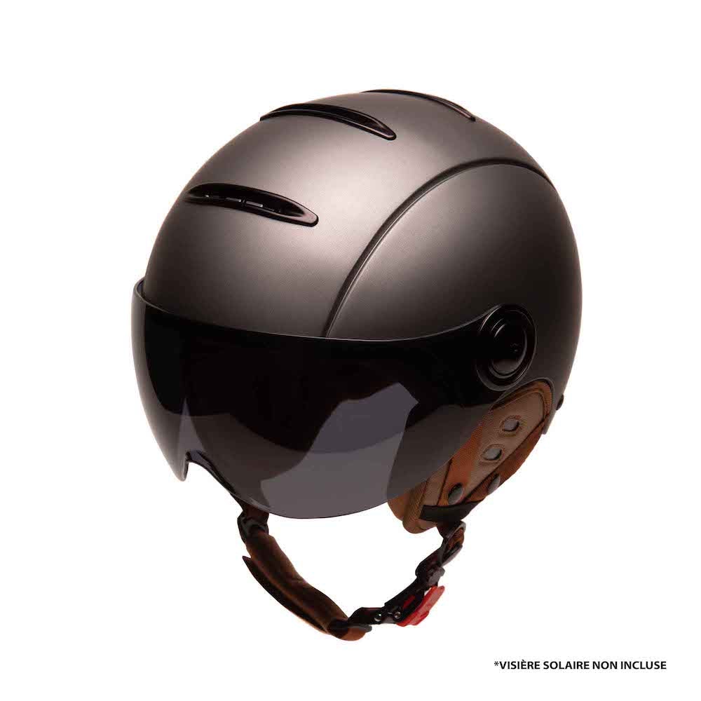 Casque Vélo Urbain Mârkö Helmet Tandem Gris Titanium vue de 3/4 avant avec visière fumée baissée et oreillette montée