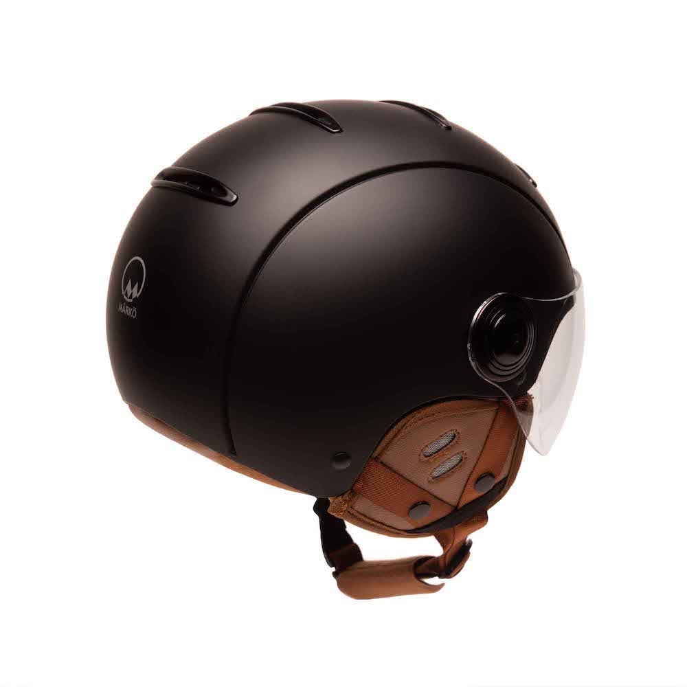 Casque Vélo Urbain Mârkö Helmet Tandem Noir vue de 3/4 arrière avec visière baissée et oreillette montée